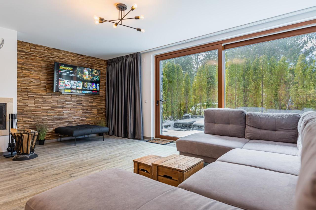 Splendor 3 Bedroom Flat In Silver Mountain Пояна Брашов Екстериор снимка